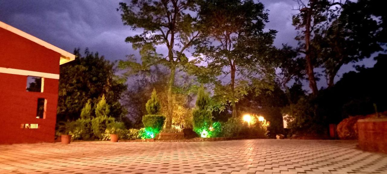 Serenity Resort Panhala Exterior photo