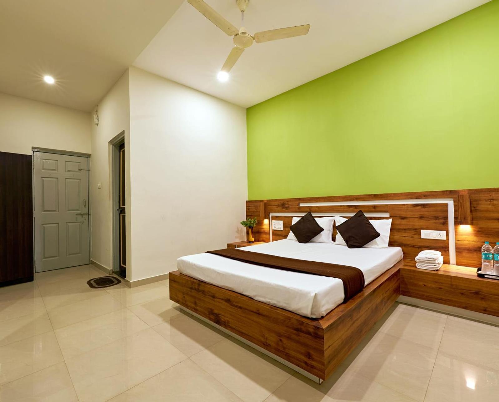 Serenity Resort Panhala Exterior photo