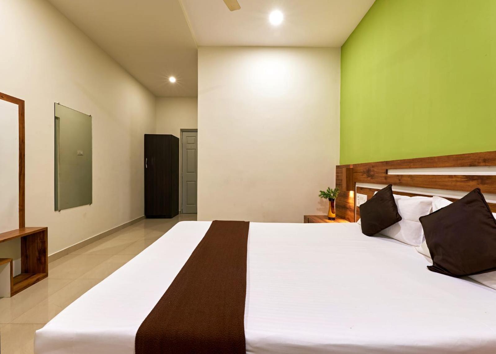 Serenity Resort Panhala Exterior photo