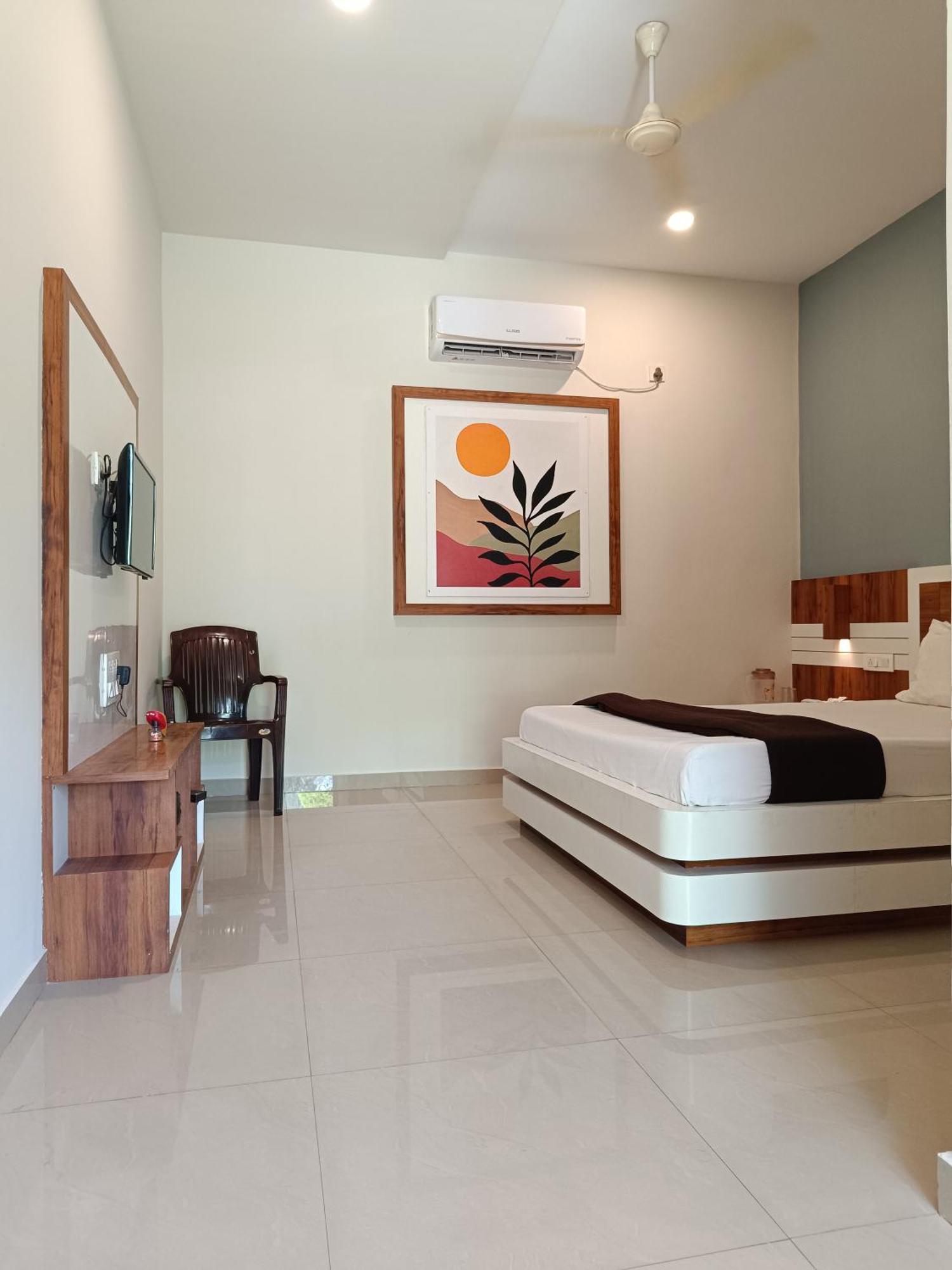 Serenity Resort Panhala Exterior photo